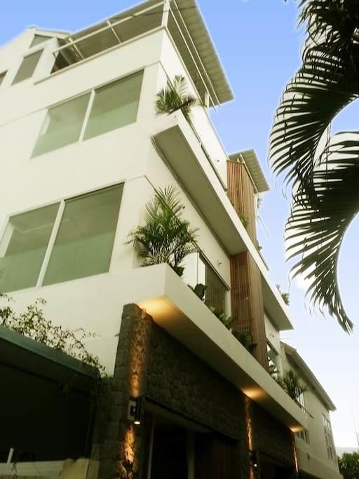 Flora Apartment Bali Seminyak Zewnętrze zdjęcie